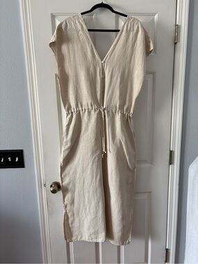 cloth & stone Neutral Beige Drawstring V-Neck Jumper. 100% Linen Size L